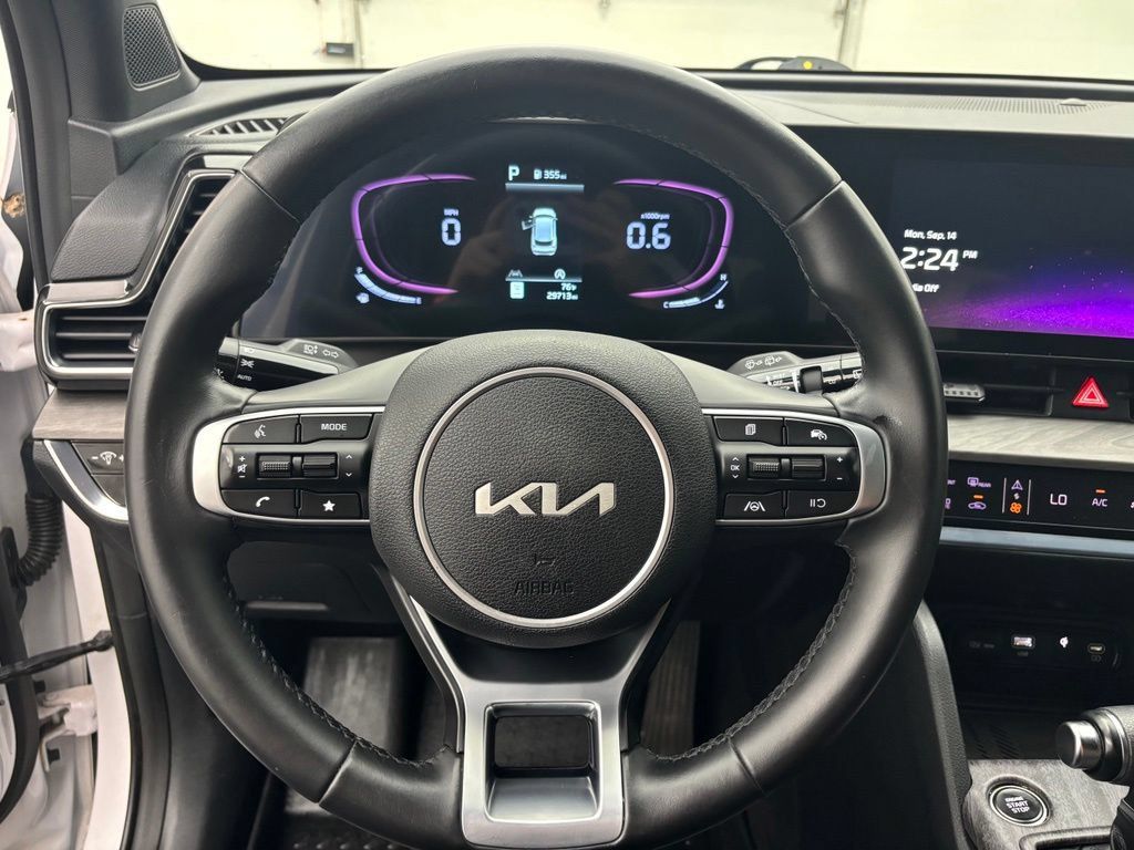 Used 2023 Kia Sportage X-Line AWD/4WD image 19