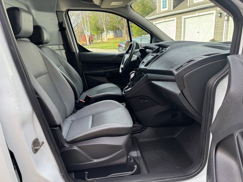 Used 2015 Ford Transit Connect XL image 15