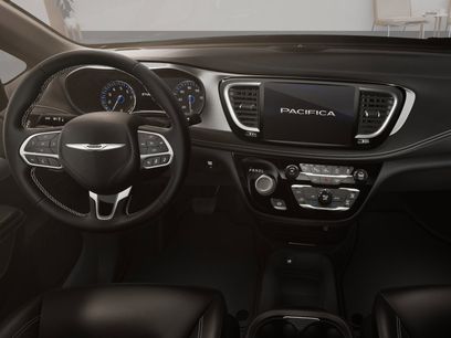 New 2026 Chrysler Pacifica Select