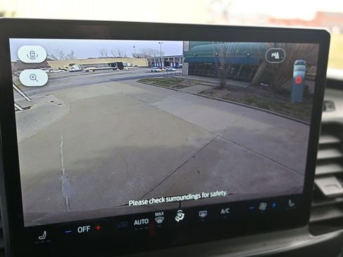 Used 2023 Ford Transit 250 148 High Roof w/ Upfitter Package image 20