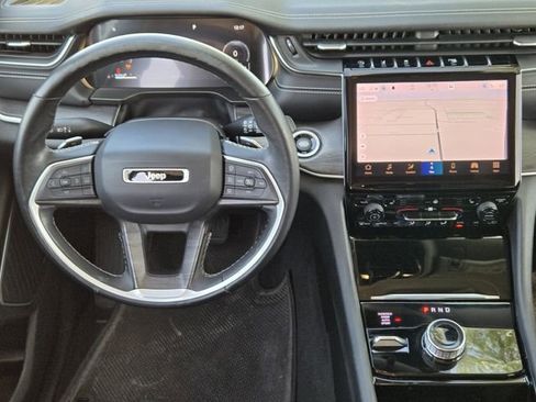 Used 2021 Jeep Grand Cherokee L Limited AWD/4WD image 28