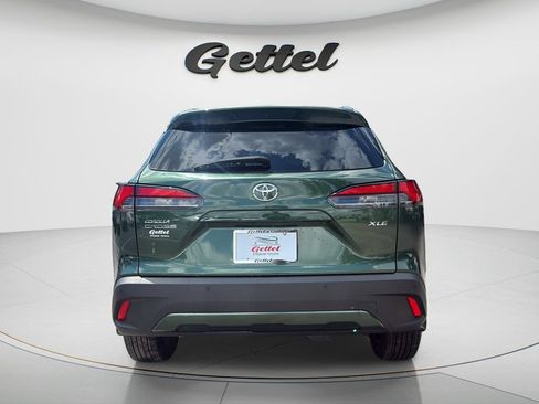 Used 2023 Toyota Corolla Cross XLE FWD image 6