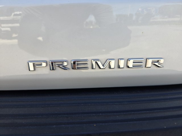 Used 2023 Chevrolet Tahoe Premier w/ Advanced Technology Package RWD image 17