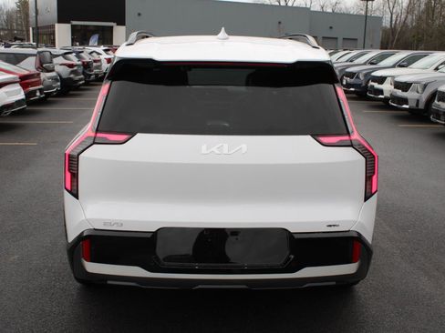 New 2026 Kia EV9 GT-Line image 7