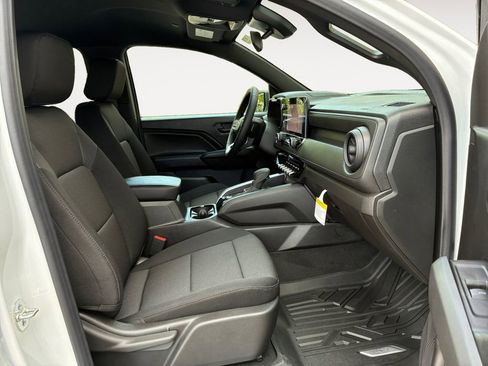 New 2026 Chevrolet Colorado W/T w/ WT Convenience Package II RWD image 15