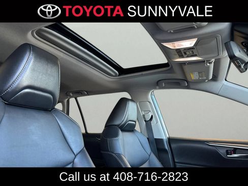 Used 2022 Toyota RAV4 XLE Premium AWD/4WD image 22
