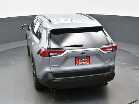 Used 2023 Toyota RAV4 XLE Premium AWD/4WD image 41