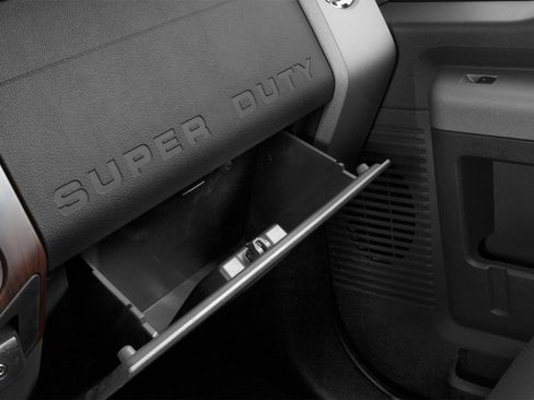 Used 2016 Ford F250 XLT image 9