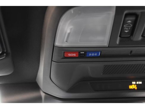 Certified 2025 Subaru Crosstrek 2.5i Sport w/ Crosstrek Mirror Package image 39