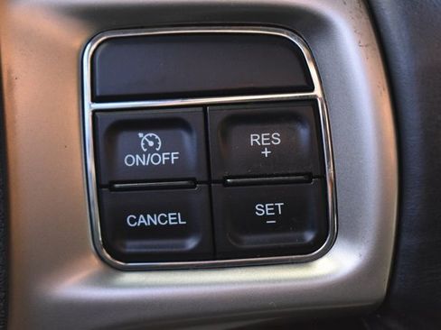 Used 2016 RAM 2500 Laramie image 27