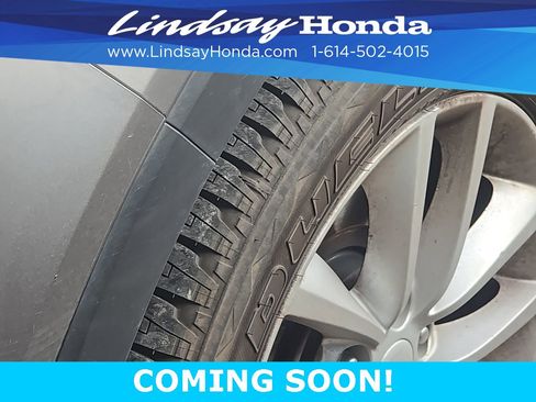 Used 2017 Kia Sorento LX w/ LX Convenience Package image 6