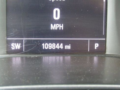 Used 2022 Chevrolet Colorado LT w/ Fleet Safety Package image 17