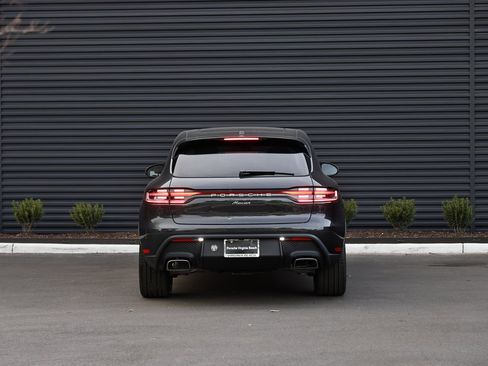 New 2026 Porsche Macan image 6