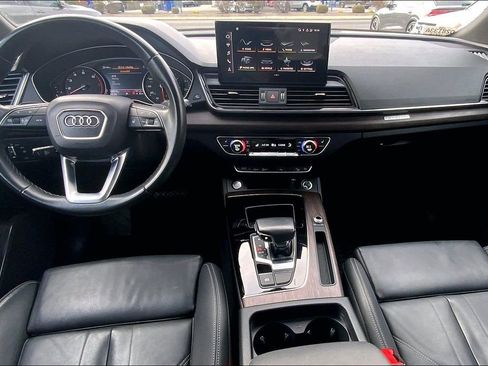Certified 2023 Audi Q5 2.0T Premium w/ Convenience Package image 16