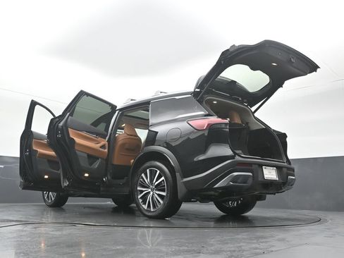 Certified 2025 INFINITI QX60 Sensory w/ Vision Package image 57