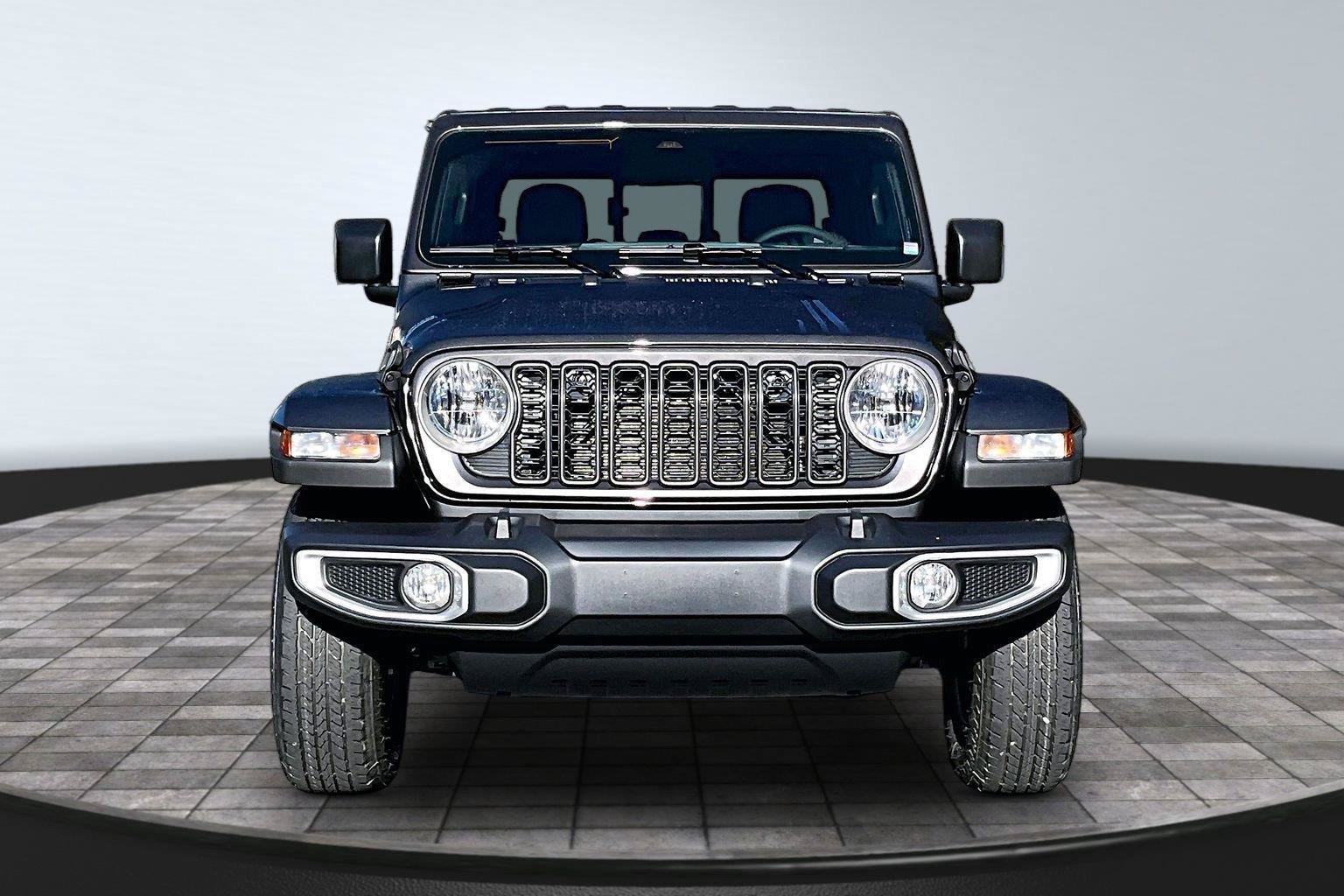 New 2027 Jeep Gladiator Sport AWD/4WD image 2