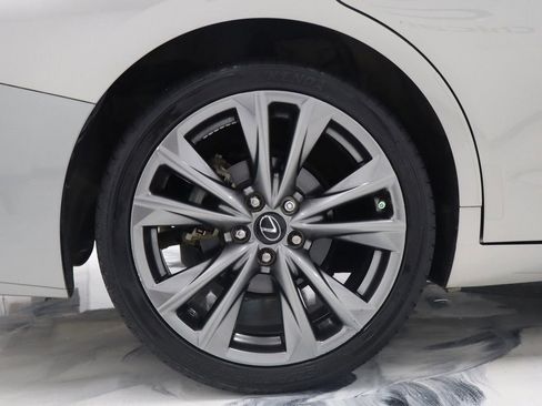 Used 2019 Lexus ES 350 F Sport w/ Accessory Package 2 FWD image 11