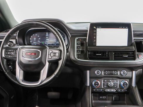 Used 2023 GMC Yukon SLT w/ SLT Luxury Package AWD/4WD image 18