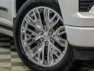 Used 2022 Chevrolet Silverado 1500 High Country w/ LPO, Dark Essentials Package AWD/4WD video 3