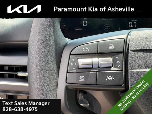 New 2026 Kia K4 FWD image 25
