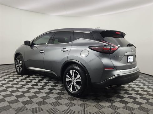 Used 2021 Nissan Murano S image 3