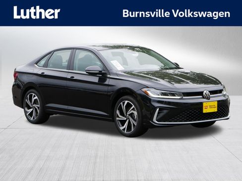 New 2025 Volkswagen Jetta SEL image 1