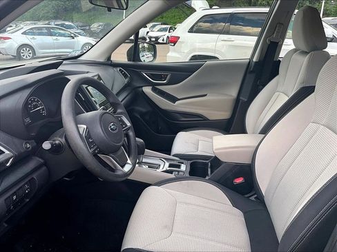 Used 2021 Subaru Forester AWD/4WD image 4