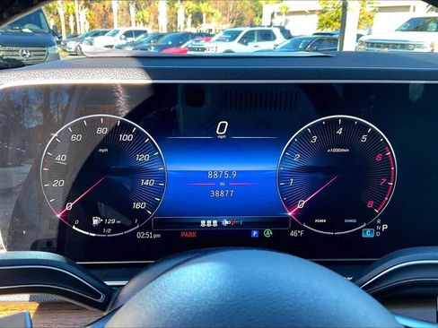 Used 2024 Mercedes-Benz GLE 450 4MATIC image 26
