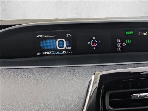 Used 2016 Toyota Prius Three Touring image 11