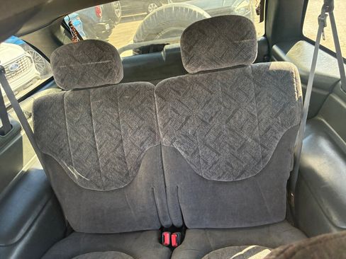 Used 1998 GMC Jimmy SLS w/ Marketing Opt Pkg 2 image 30