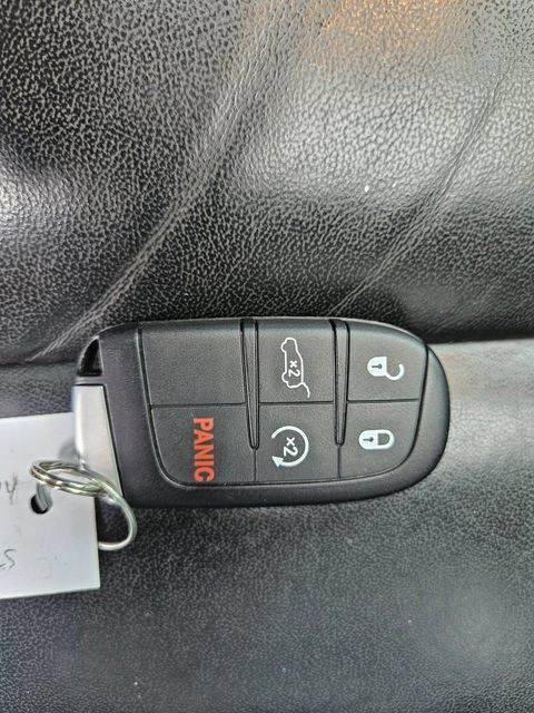 Used 2021 Jeep Grand Cherokee Limited RWD image 29