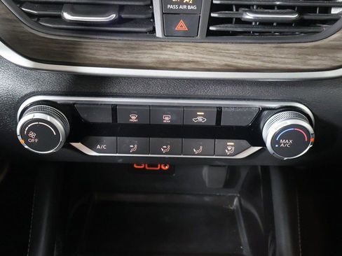 Used 2023 Nissan Altima 2.5 SV image 40