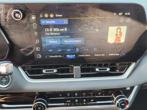 Certified 2025 Chevrolet Equinox LT w/ Safety and Technology Package FWD image 16