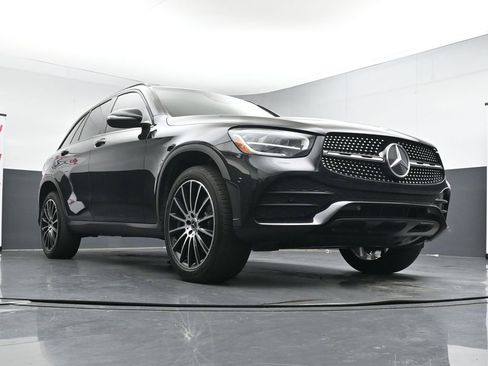 Used 2021 Mercedes-Benz GLC 300 4MATIC image 18