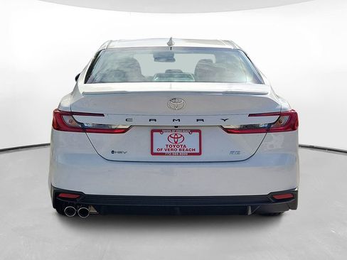 New 2026 Toyota Camry SE image 5