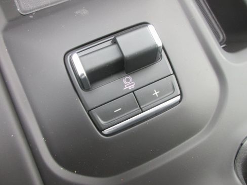 New 2026 GMC Sierra 2500 AT4X image 19