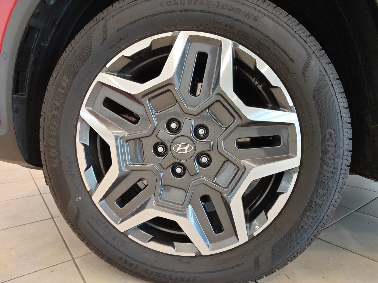 Used 2021 Hyundai Santa Fe Limited AWD/4WD image 8