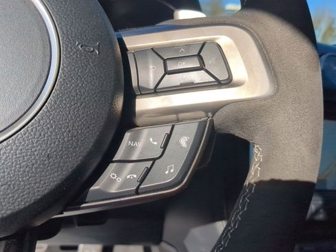 Certified 2022 Ford Mustang Shelby GT500 w/ Technology Package image 56