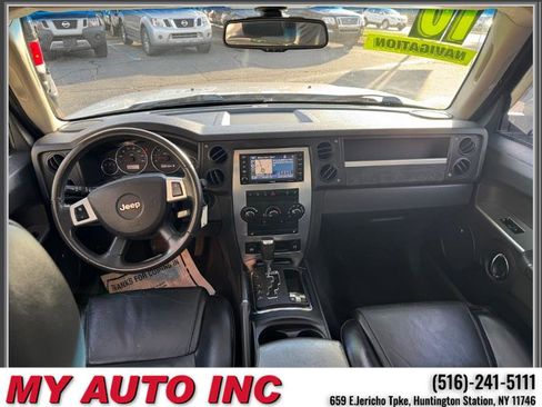 Used 2010 Jeep Commander Sport w/ Sun/Sound Group image 11