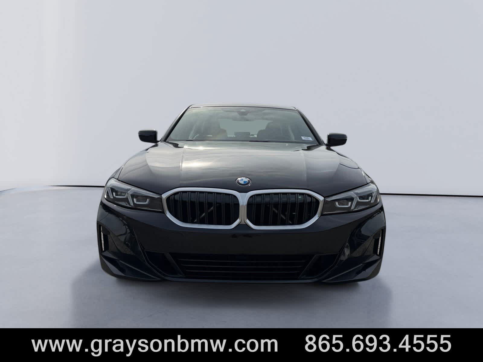 Used 2023 BMW 330i xDrive Sedan w/ Premium Package AWD/4WD image 8