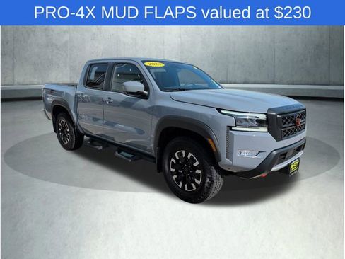 Used 2023 Nissan Frontier PRO-4X w/ Pro Convenience Package AWD/4WD image 9