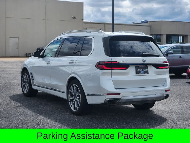 Used 2023 BMW X7 xDrive40i w/ Premium Package AWD/4WD image 4