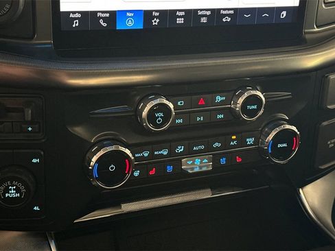 Used 2025 Ford F150 Platinum w/ Equipment Group 702A High image 26