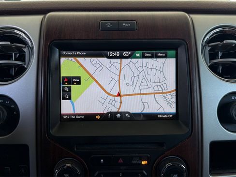 Used 2014 Ford F150 King Ranch w/ King Ranch Luxury Package image 11