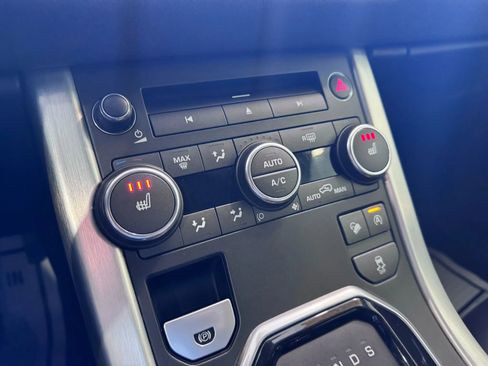 Used 2017 Land Rover Range Rover Evoque HSE image 32