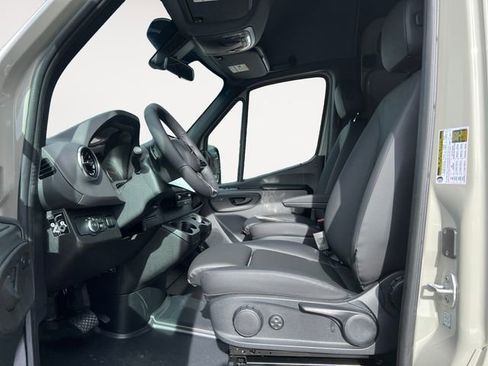 New 2026 Mercedes-Benz Sprinter 2500 image 9