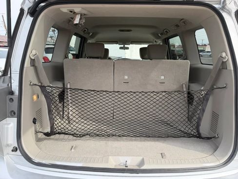 Used 2016 Nissan Quest SV FWD image 14