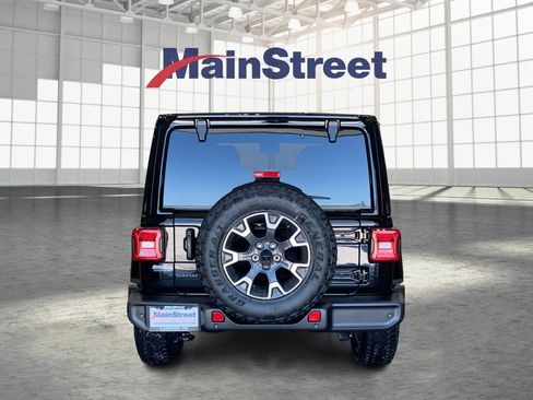 New 2025 Jeep Wrangler Sahara w/ Safety Group image 4