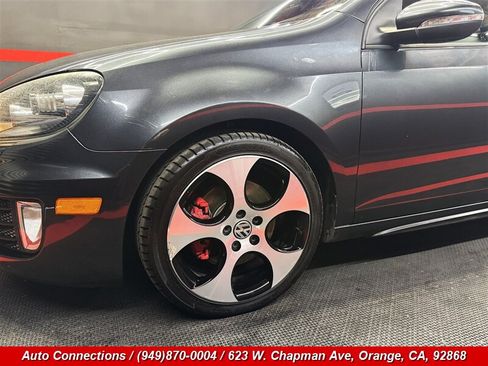 Used 2012 Volkswagen Golf 4-Door FWD image 39