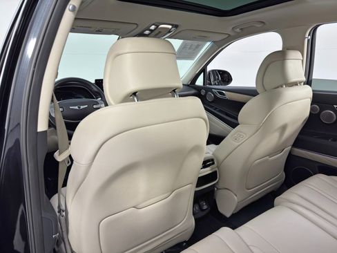 Used 2021 Genesis GV80 2.5T w/ Advanced Package 03 image 40